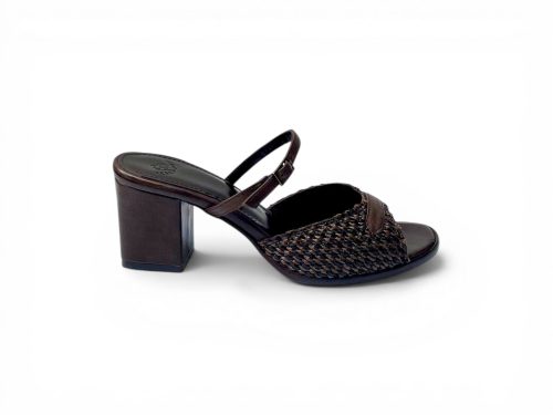 Fanny raffia