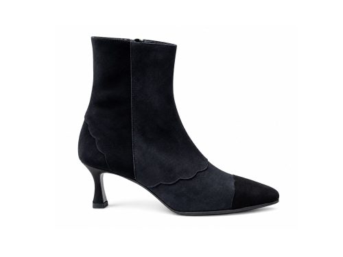 MARGARET SUEDE